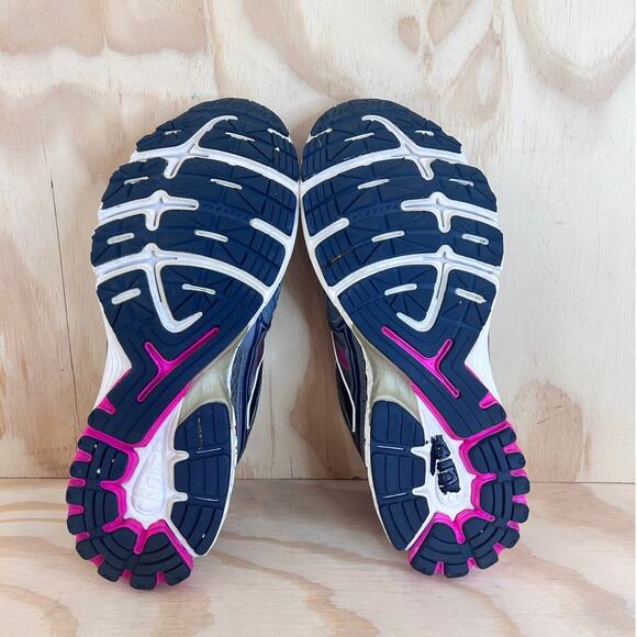 Brooks - Ravenna 5 - Running Shoes - Gray - Women's - 10(D) Wide - 1201491D672 - Picture 8 of 9